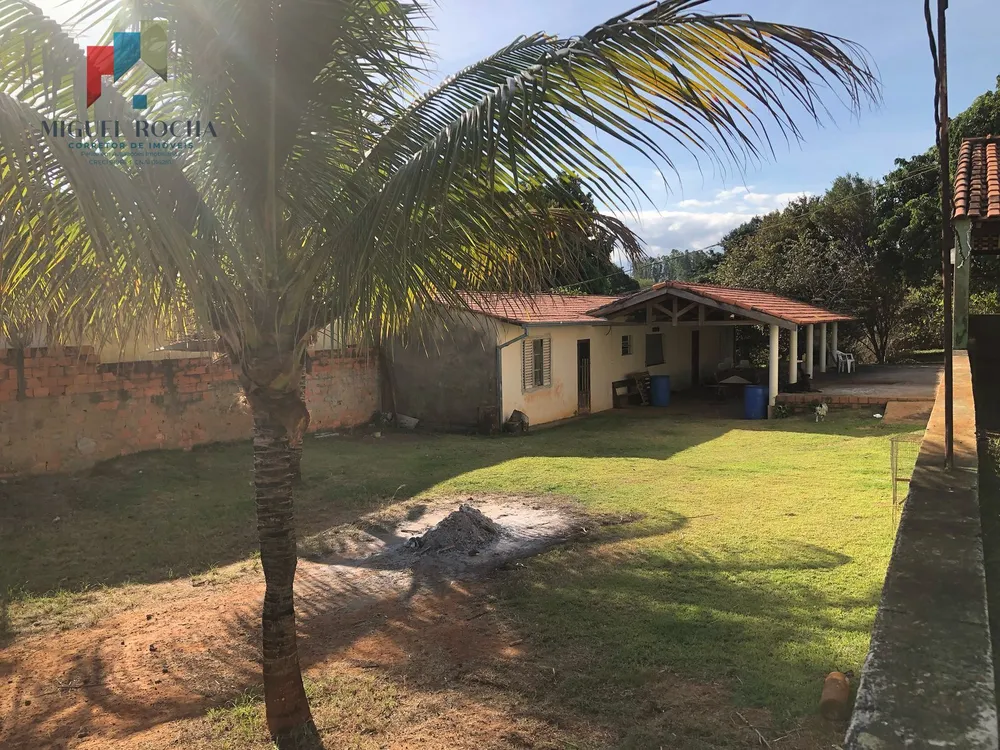 Chácara, 3 quartos, 2200 m² - Foto 2