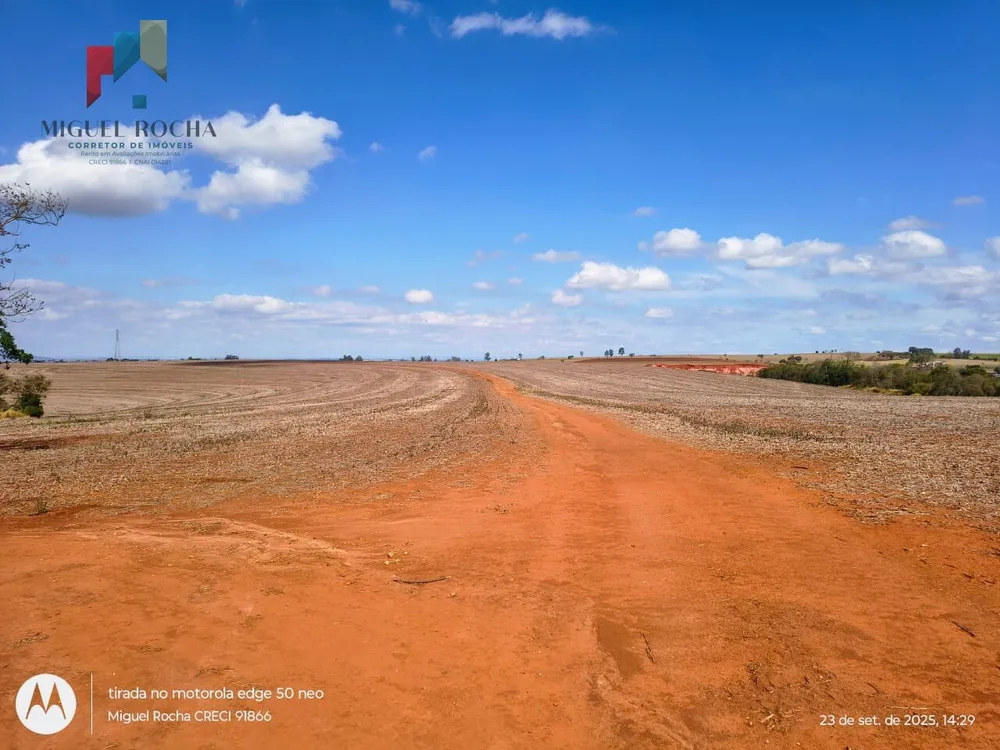 Fazenda, 2 quartos - Foto 9