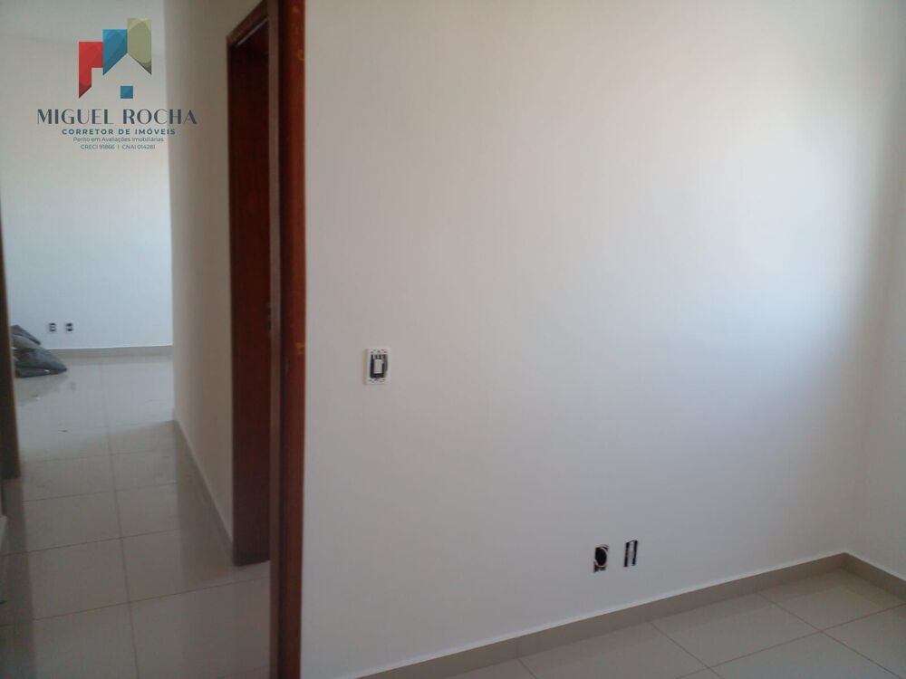 Apartamento à venda com 2 quartos, 44m² - Foto 5