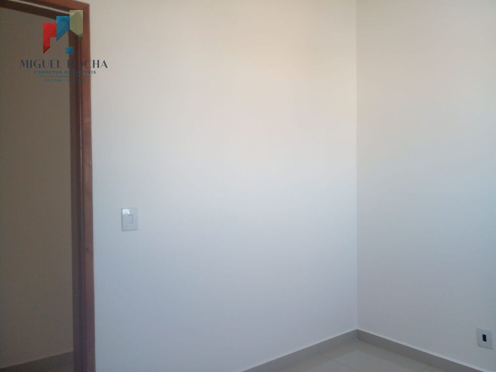 Apartamento à venda com 2 quartos, 44m² - Foto 3