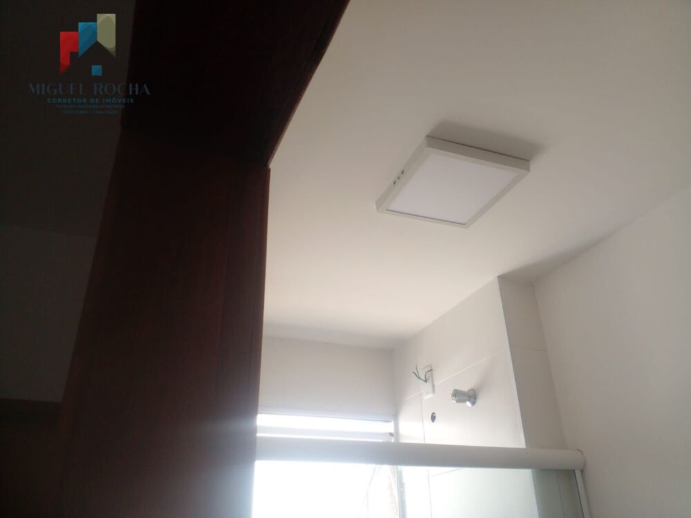 Apartamento à venda com 2 quartos, 44m² - Foto 11