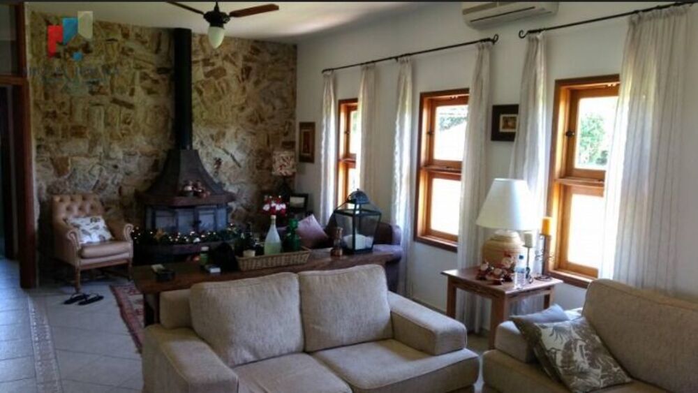 Chácara, 2 quartos, 7500 m² - Foto 1