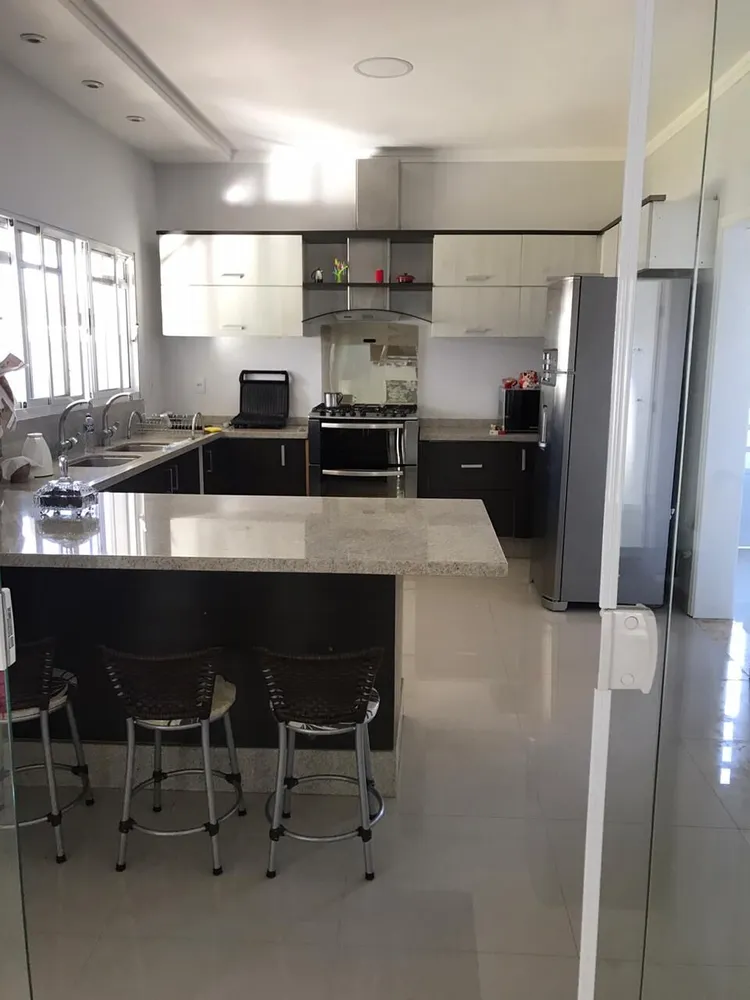 Casa, 5 quartos, 329 m² - Foto 6