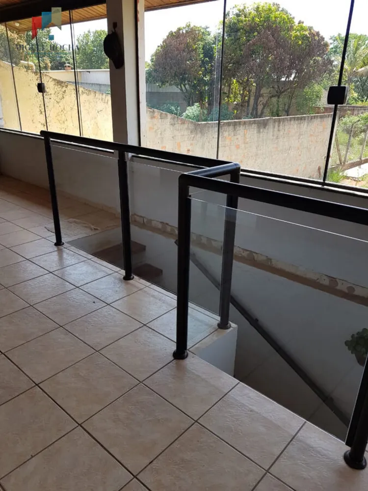 Chácara, 3 quartos, 1400 m² - Foto 2
