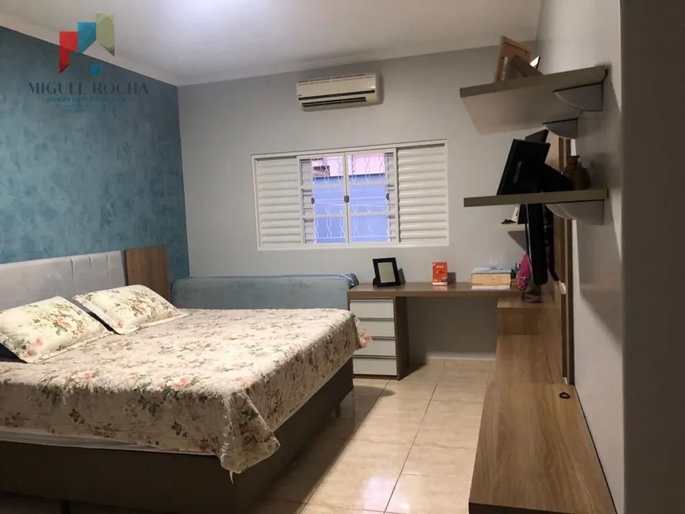 Casa, 3 quartos, 154 m² - Foto 1