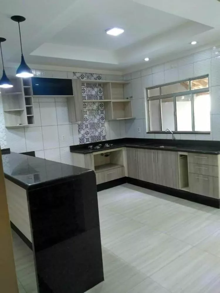 Sobrado à venda com 3 quartos, 250m² - Foto 3