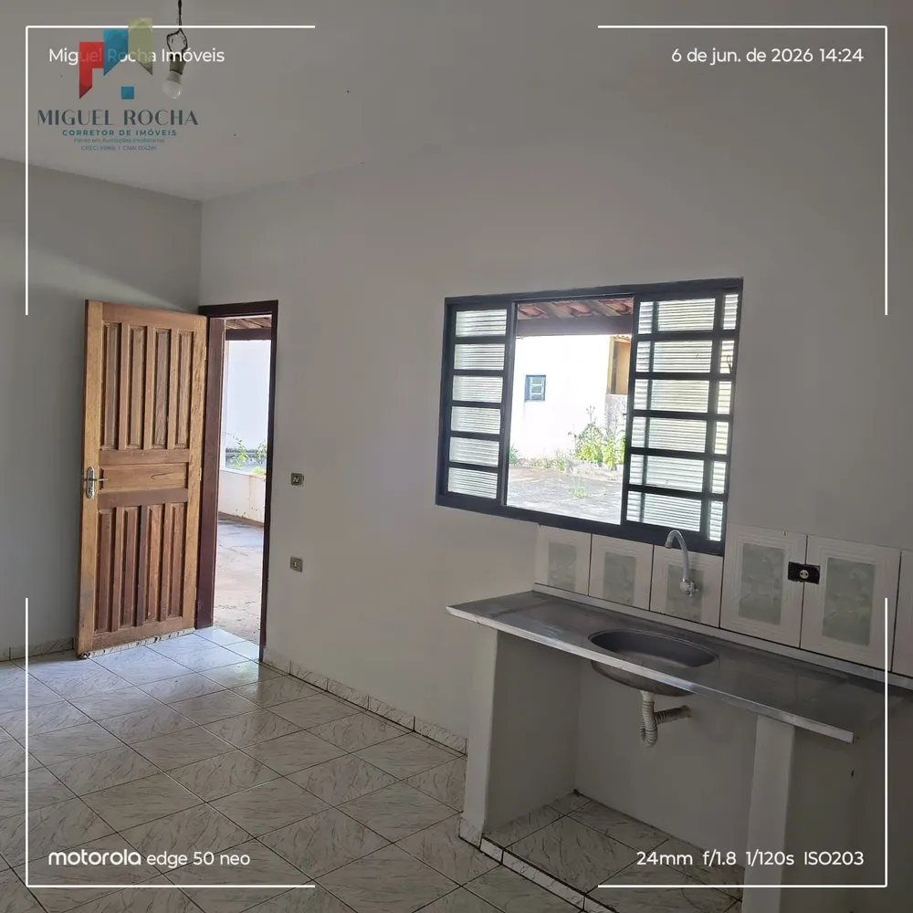 Chácara, 2 quartos, 1267 m² - Foto 3