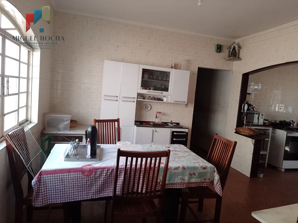 Casa, 3 quartos, 137 m² - Foto 3