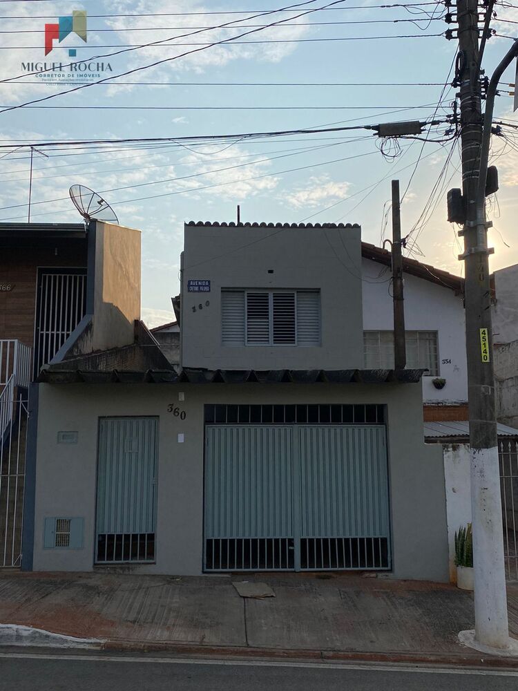 Casa, 3 quartos, 130 m² - Foto 1