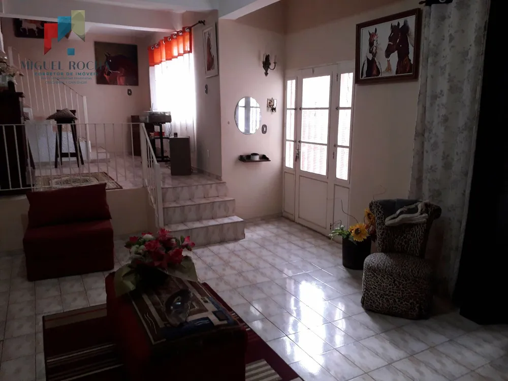 Sobrado, 3 quartos, 220 m² - Foto 2