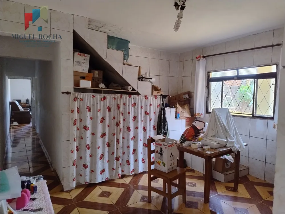 Casa, 1 quarto, 210 m² - Foto 4