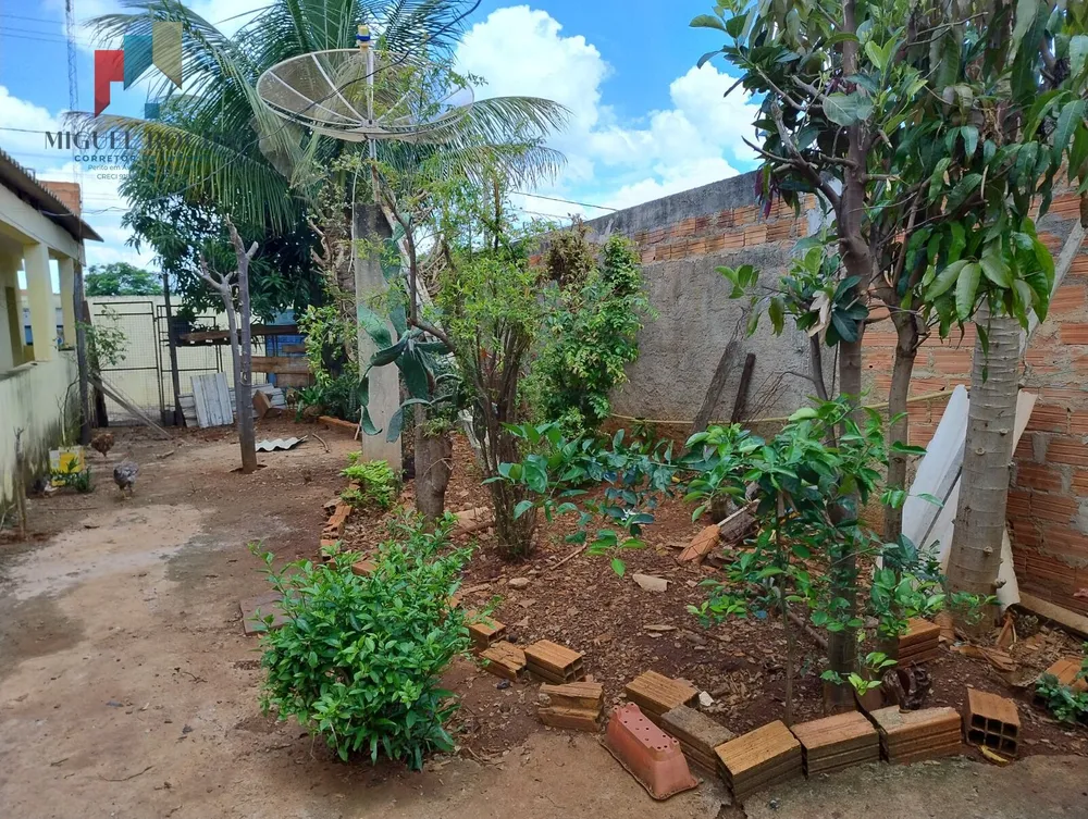 Casa, 1 quarto, 210 m² - Foto 2