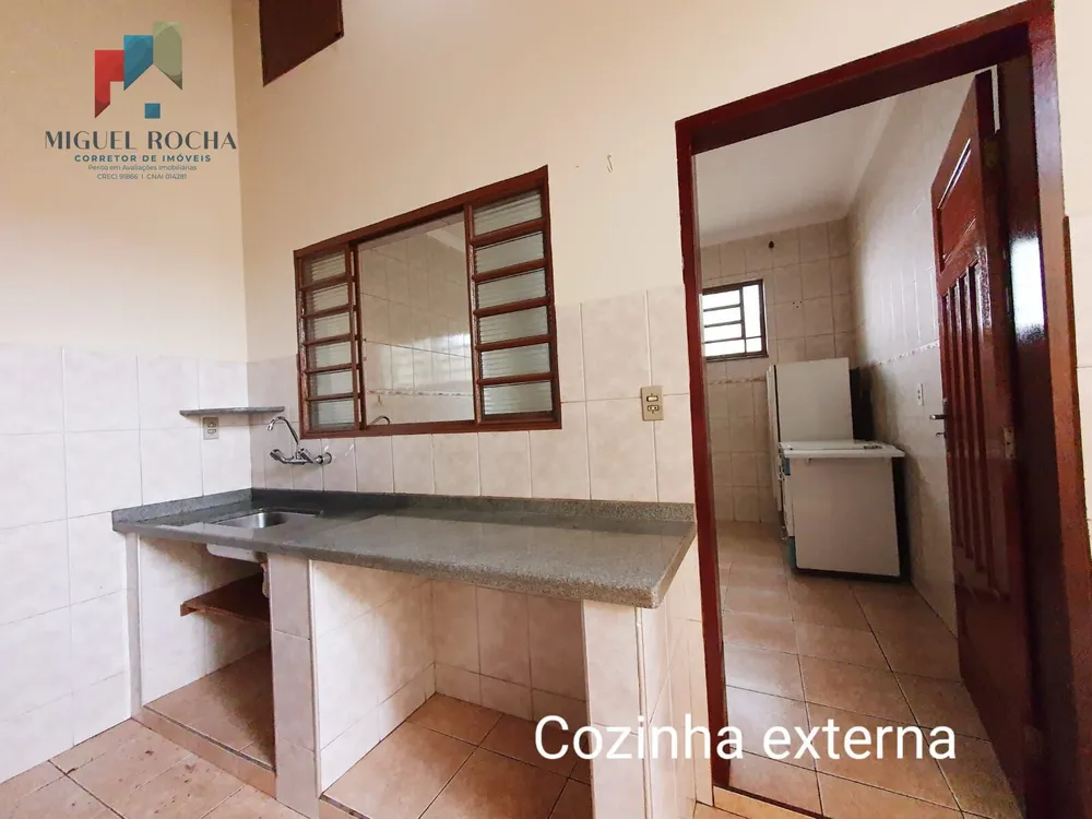 Casa, 3 quartos, 212 m² - Foto 13