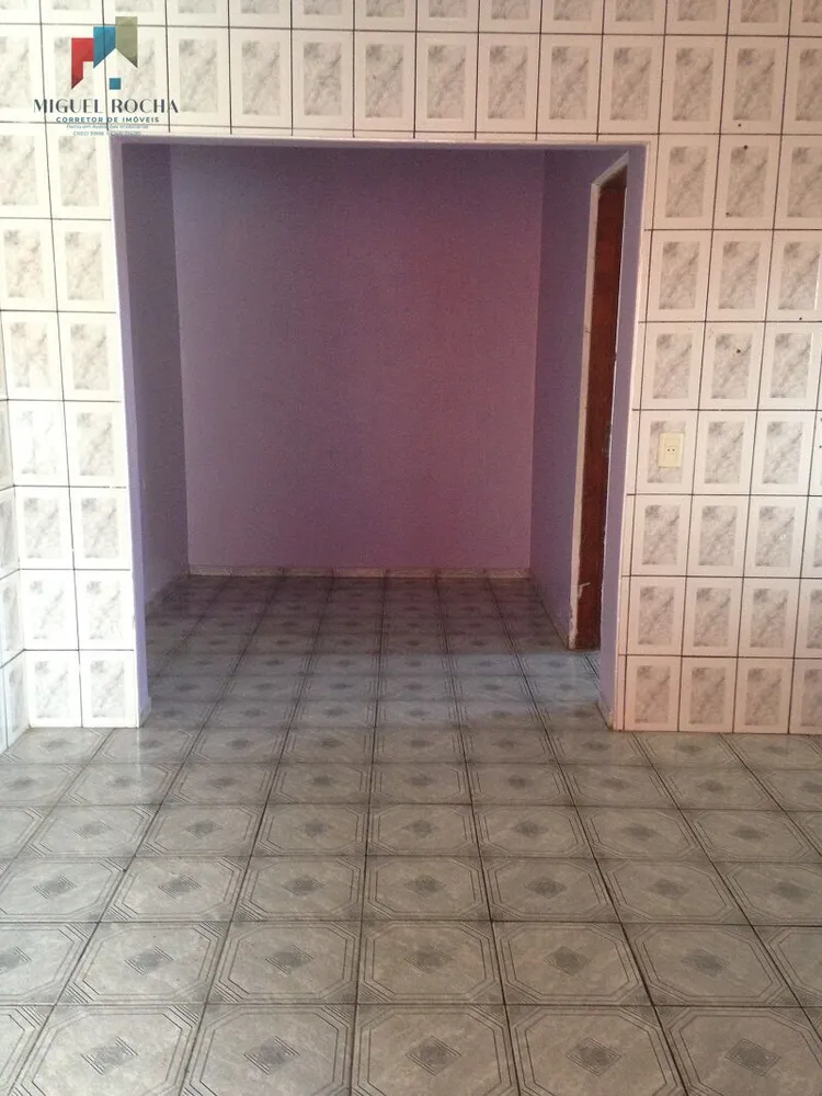 Casa, 3 quartos, 200 m² - Foto 6