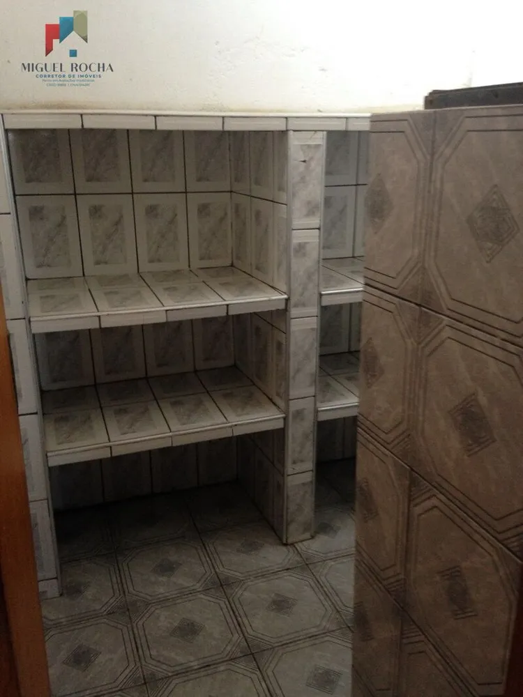 Casa, 3 quartos, 200 m² - Foto 4