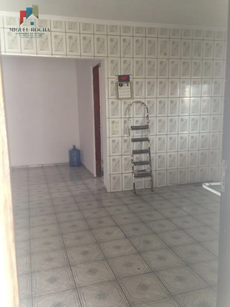 Casa, 3 quartos, 200 m² - Foto 3