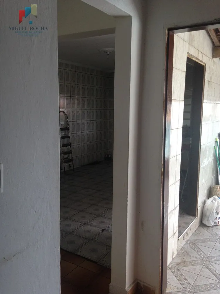 Casa, 3 quartos, 200 m² - Foto 8