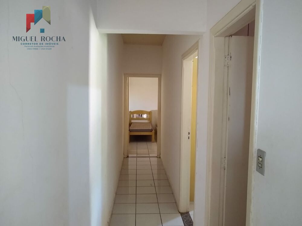 Chácara, 3 quartos, 1024 m² - Foto 2