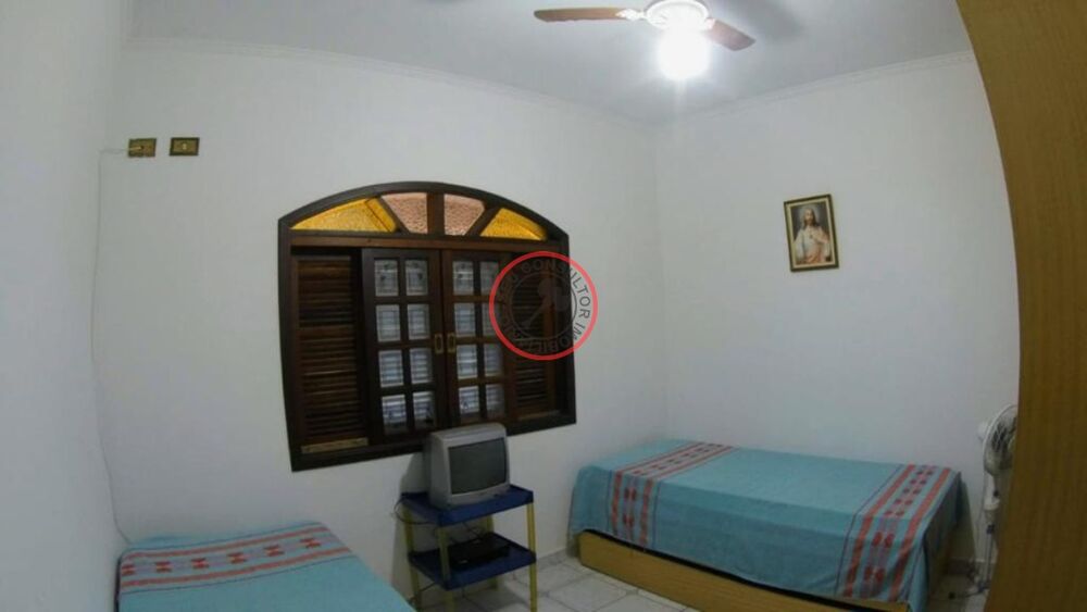 Casa, 2 quartos, 247 m² - Foto 2