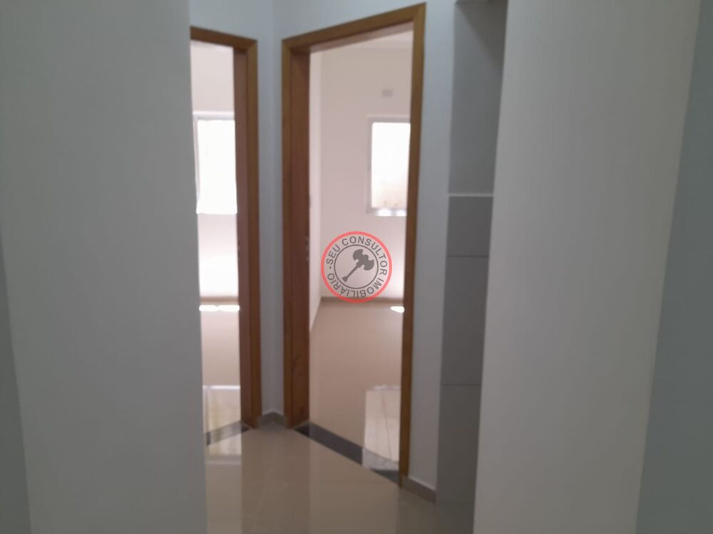 Casa para alugar com 2 quartos, 50m² - Foto 4
