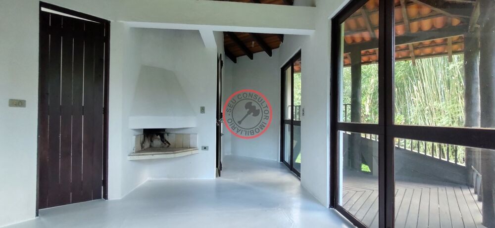 Casa à venda com 2 quartos, 240m² - Foto 26