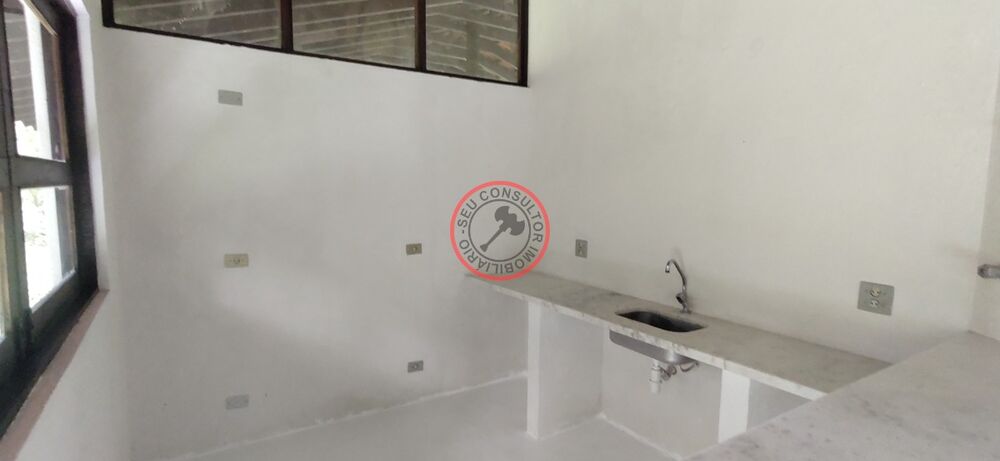Casa à venda com 2 quartos, 240m² - Foto 30