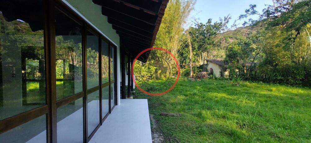 Casa à venda com 2 quartos, 240m² - Foto 6