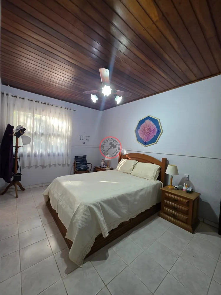 Casa, 5 quartos, 300 m² - Foto 9