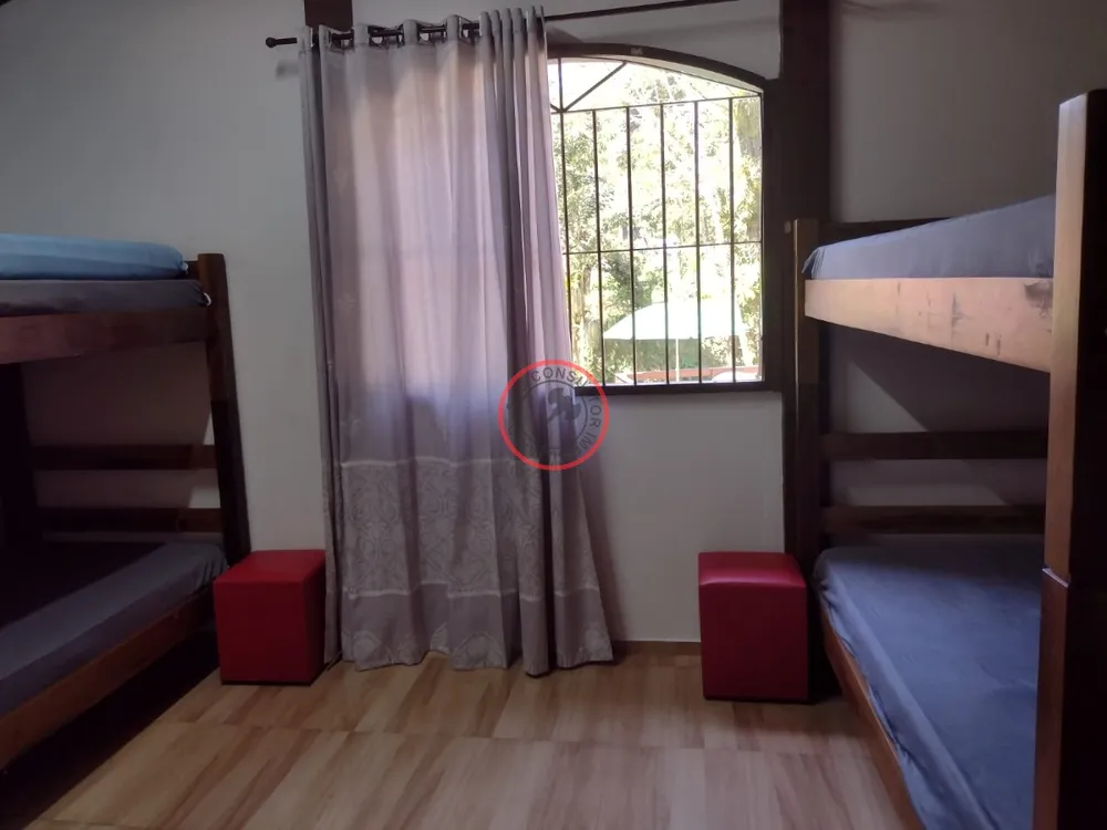 Casa, 3 quartos, 200 m² - Foto 2