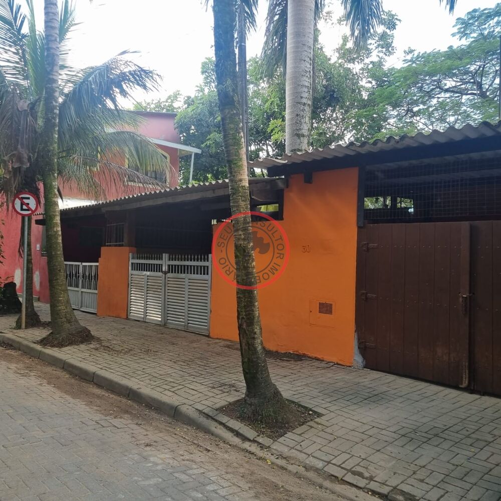 Prédio Inteiro à venda com 7 quartos, 576m² - Foto 1