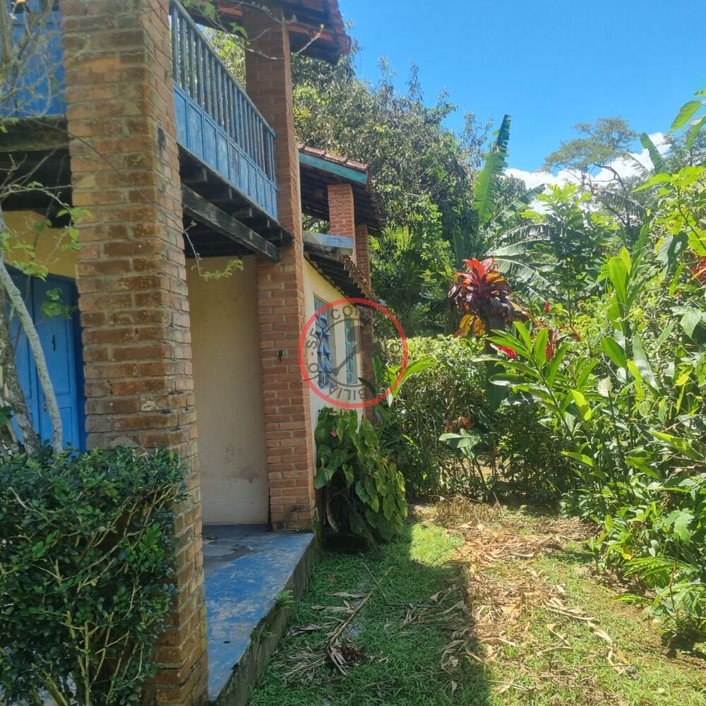 Casa à venda com 2 quartos, 150m² - Foto 1