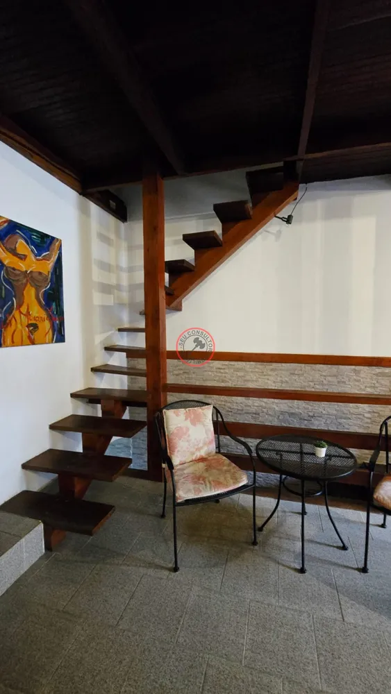 Casa, 5 quartos, 230 m² - Foto 4