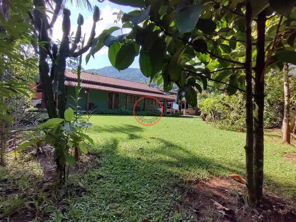 Casa, 4 quartos, 258 m² - Foto 1