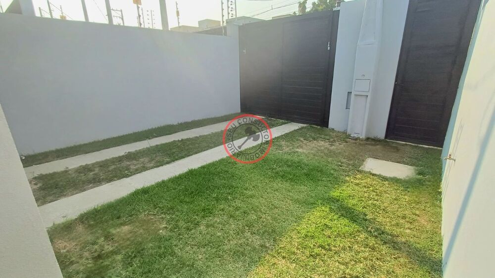Casa à venda com 2 quartos, 73m² - Foto 15