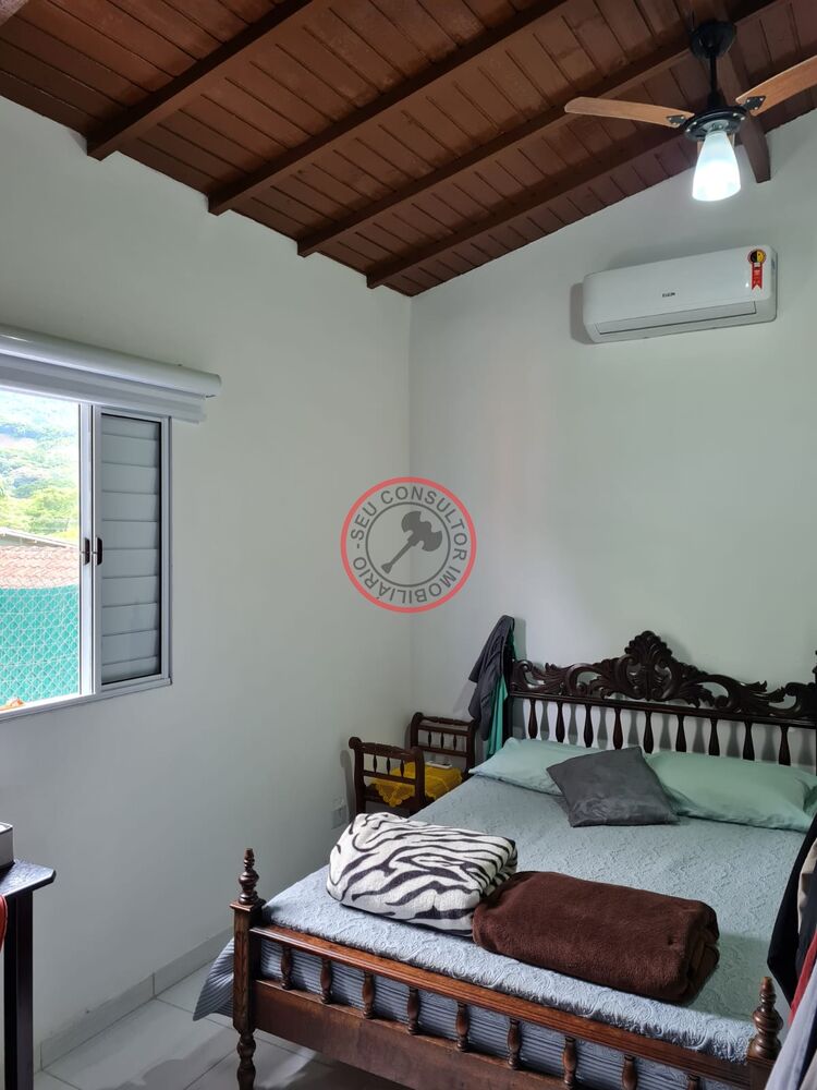 Casa, 2 quartos, 52 m² - Foto 1