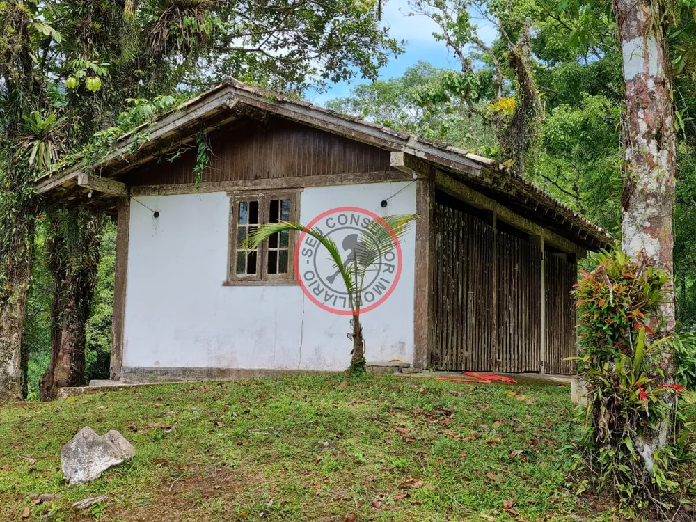 Casa à venda com 3 quartos, 1000m² - Foto 29