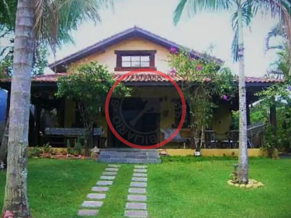 Casa à venda com 2 quartos, 250m² - Foto 1