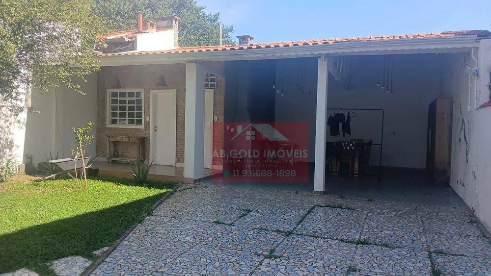 Sobrado, 3 quartos, 221 m² - Foto 2