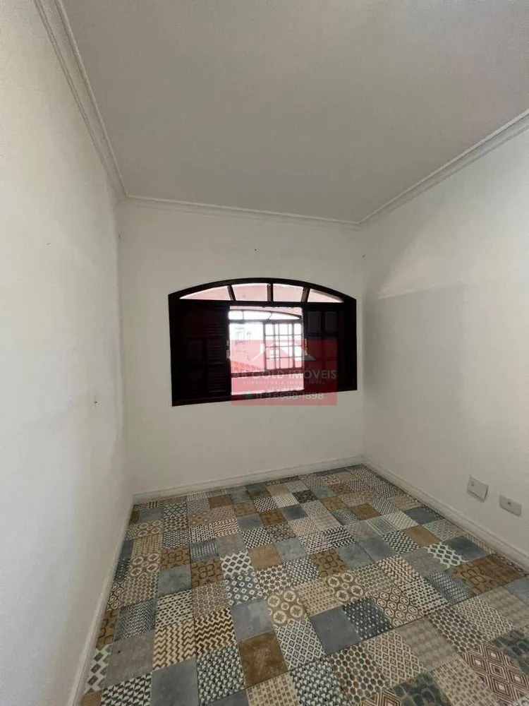 Casa, 3 quartos, 241 m² - Foto 2