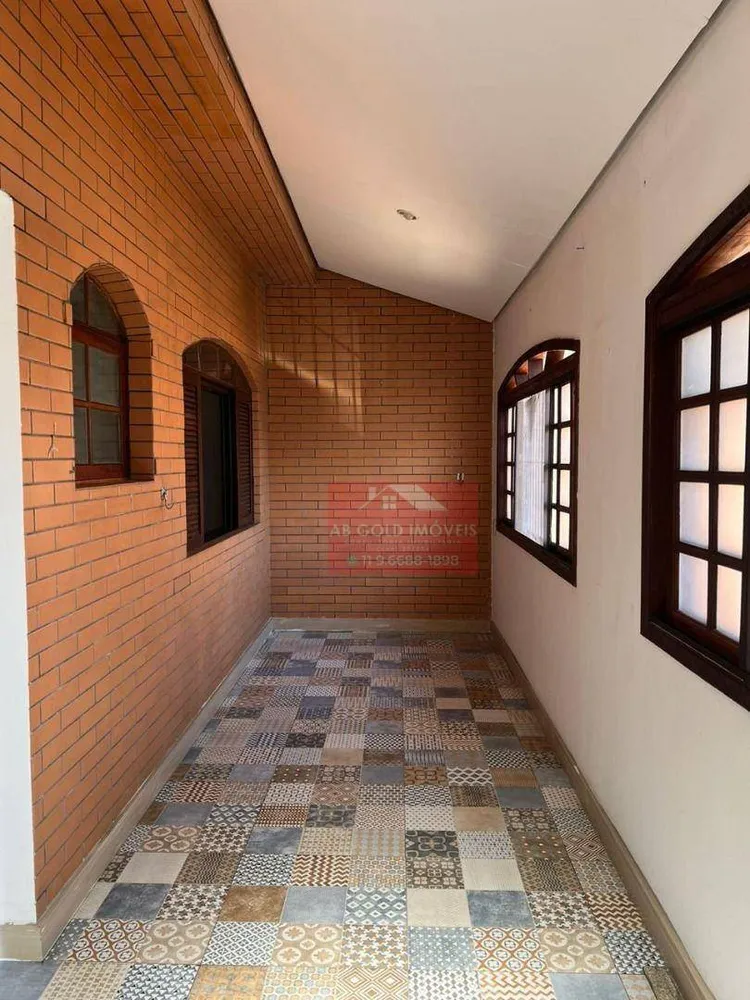 Casa, 3 quartos, 241 m² - Foto 4