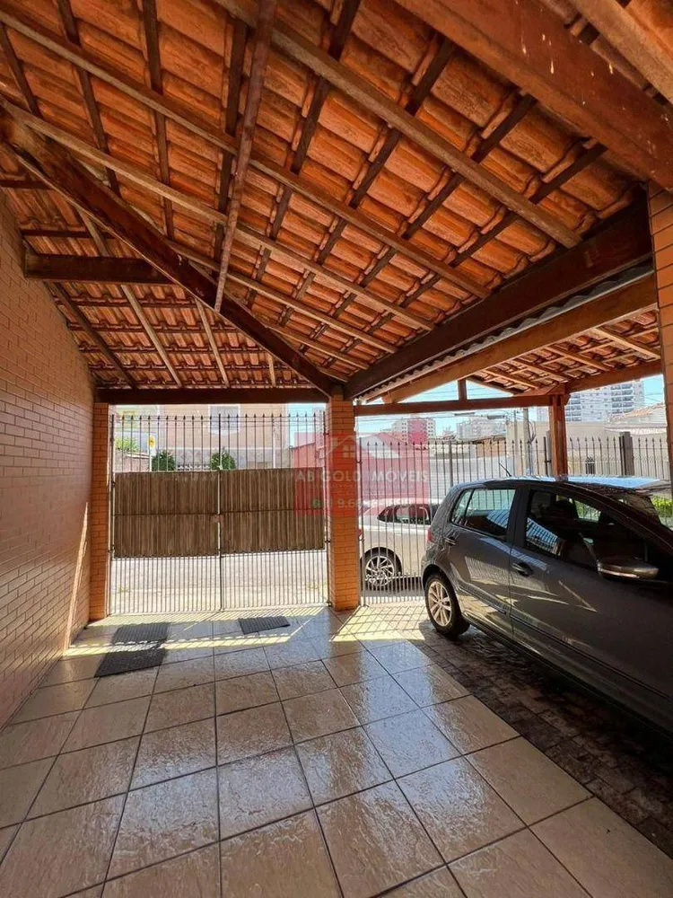 Casa, 3 quartos, 241 m² - Foto 13