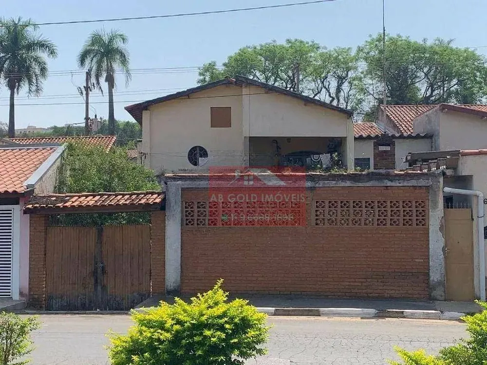 Casa, 3 quartos, 388 m² - Foto 1