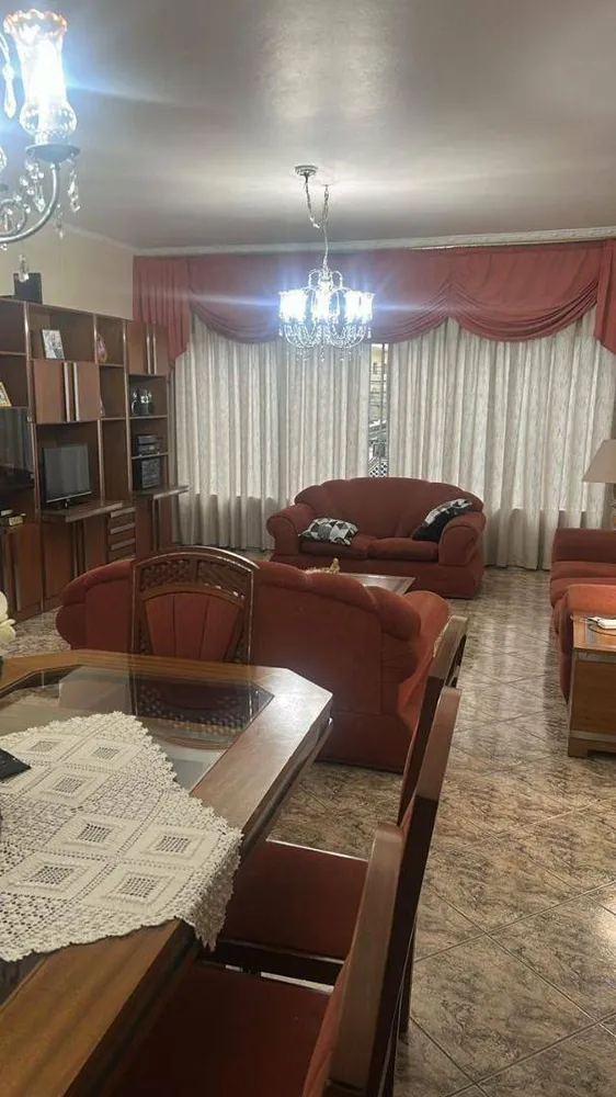 Casa, 3 quartos, 195 m² - Foto 1