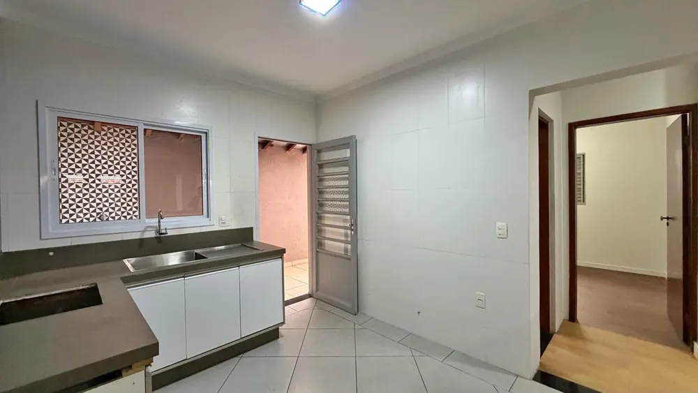 Casa, 3 quartos, 152 m² - Foto 2