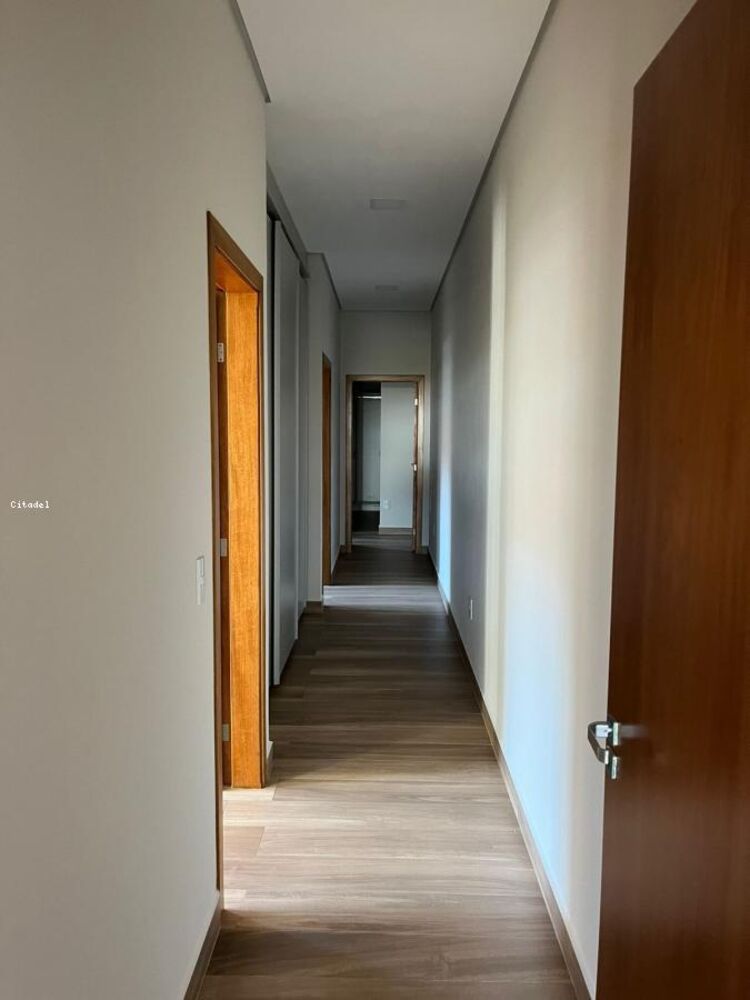 Casa de Condomínio à venda com 3 quartos, 184m² - Foto 4