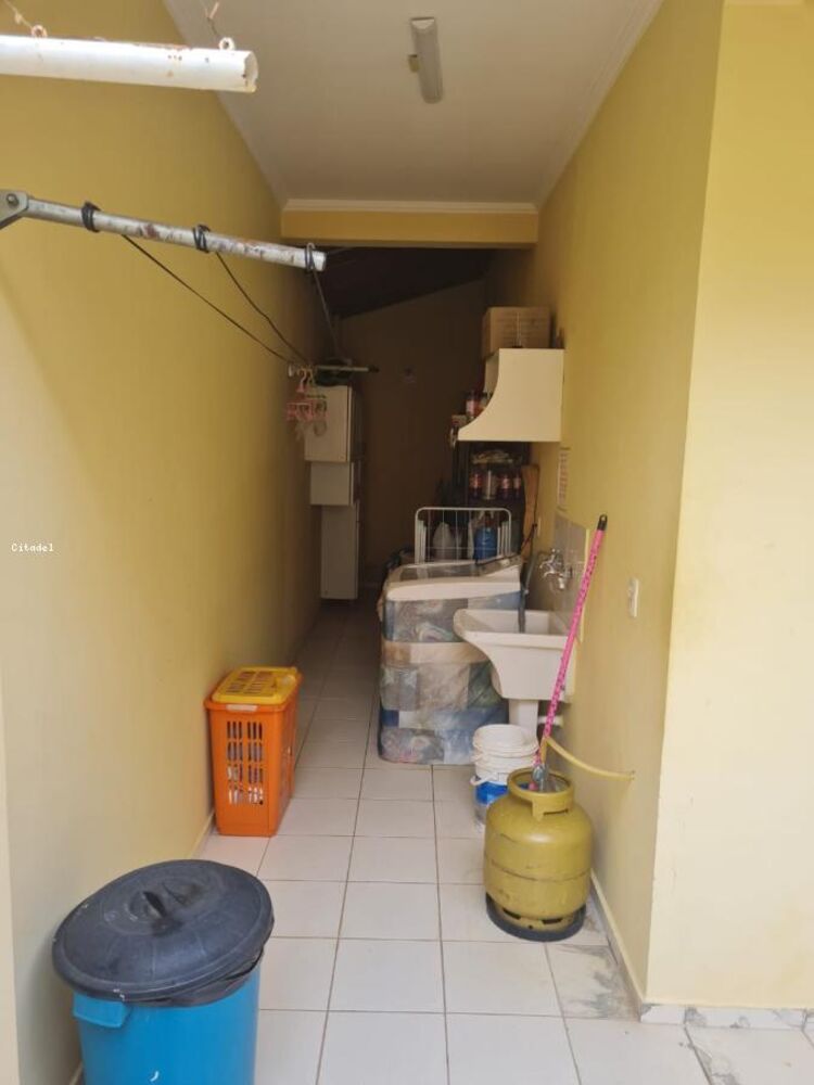 Casa, 3 quartos, 160 m² - Foto 1