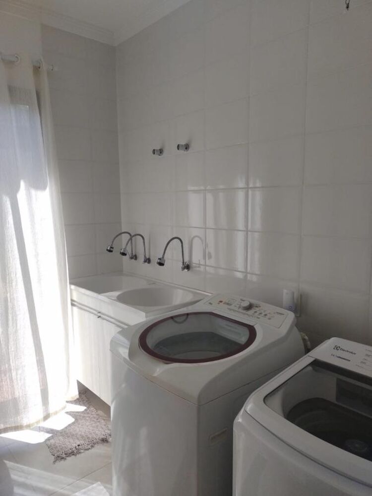 Casa de Condomínio à venda com 3 quartos, 240m² - Foto 7