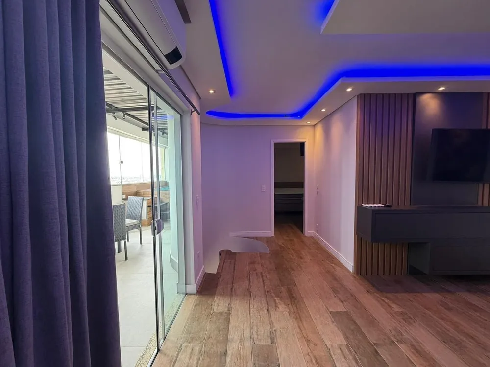 Cobertura, 3 quartos, 260 m² - Foto 4