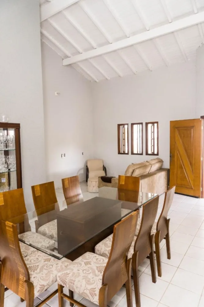 Chácara, 4 quartos, 1000 m² - Foto 1