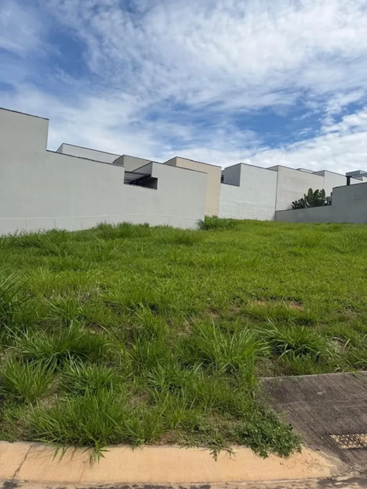 Terreno, 298 m² - Foto 1